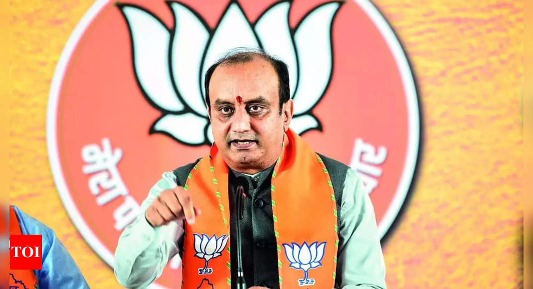 ‘One shouldn’t do politics in such incidents’: BJP’s Sudhanshu Trivedi criticises politics over Hathras stampede | India News – Times of India