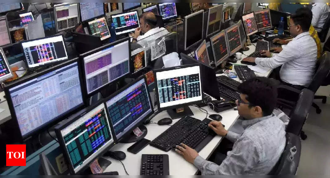 Sensex surges 1,293 points as FPIs snap selling spree – Times of India