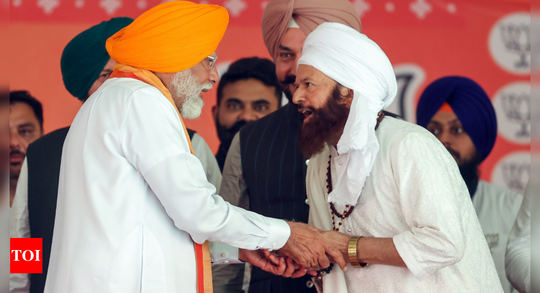 Farmers’ ire makes BJP’s Faridkot pick Hans Raj Hans emotional | India News – Times of India