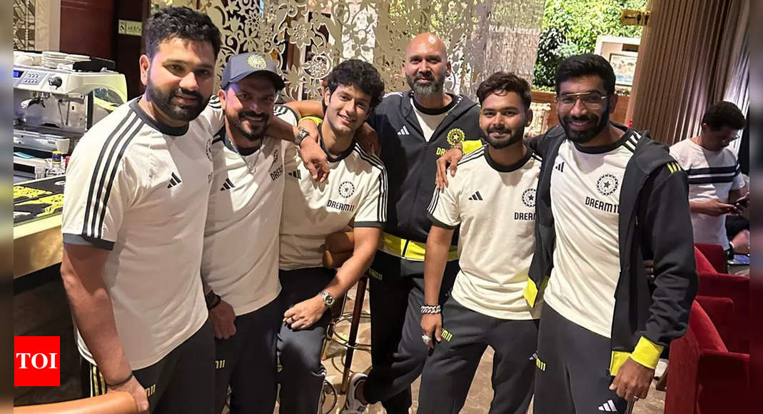 T20 World Cup: Rishabh Pant posts photo with teammates as Team India players leave for US | Cricket News – Times of India