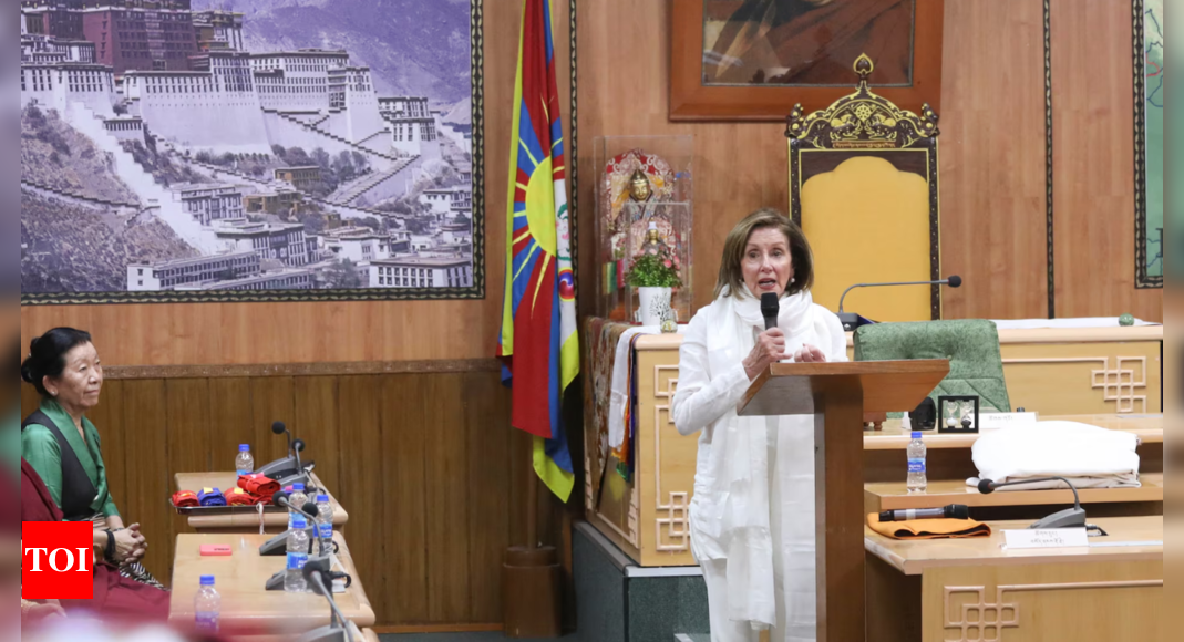 Nancy Pelosi, other US delegation members arrive at Dalai Lama temple to meet Tibetan spiritual leader | India News – Times of India