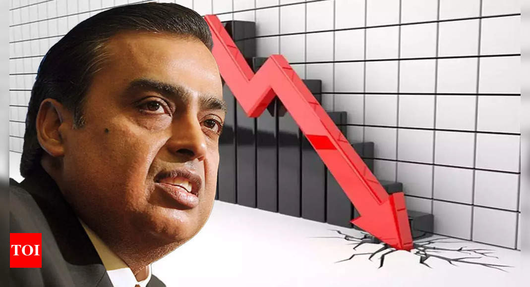 RIL share price today: Reliance Industries’ stock crashes 10%; investors suffer Rs 1.67 lakh crore loss on Lok Sabha results uncertainty – Times of India