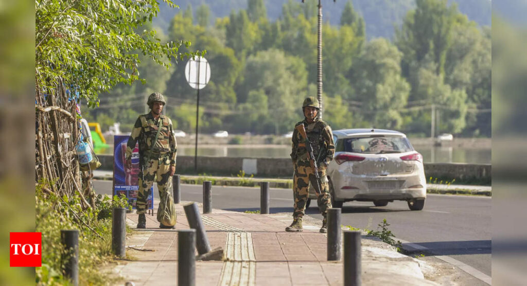 J&K: Top Army officers review security amid rise in terror attacks | India News – Times of India