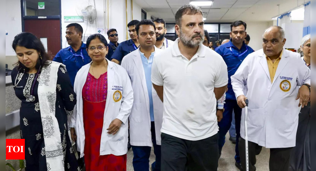 Rahul Gandhi meets late Captain Anshuman Singh's family; mother urges government to withdraw Agniveer | India News - Times of India