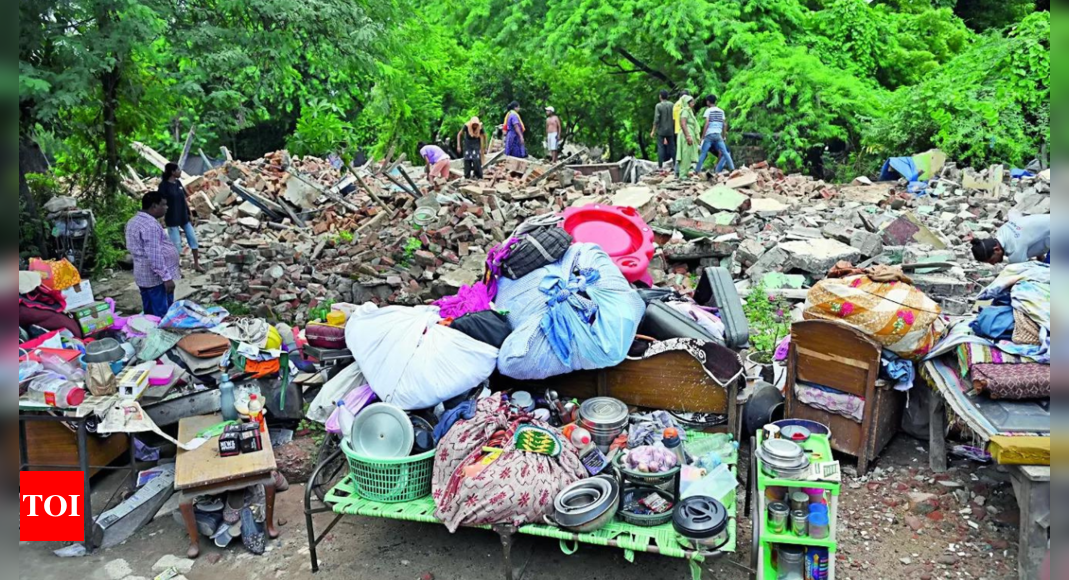 Rs 2,000 crore prime city land cleared of encroachers | India News - Times of India