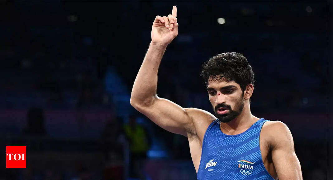 4.6 kgs lost in 10 hours: How Aman Sehrawat worked overnight to get ready for his bronze medal match | Paris Olympics 2024 News – Times of India