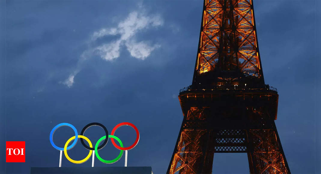 Olympics 2024 Closing Ceremony Live Updates: Paris prepares to hand over Olympic baton to Los Angeles  – The Times of India